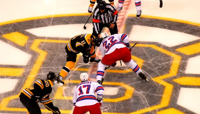 What is a Face-Off in Hockey